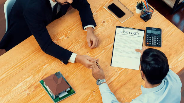 Moving Forward with Confidence with the Support of a Mediator Royston