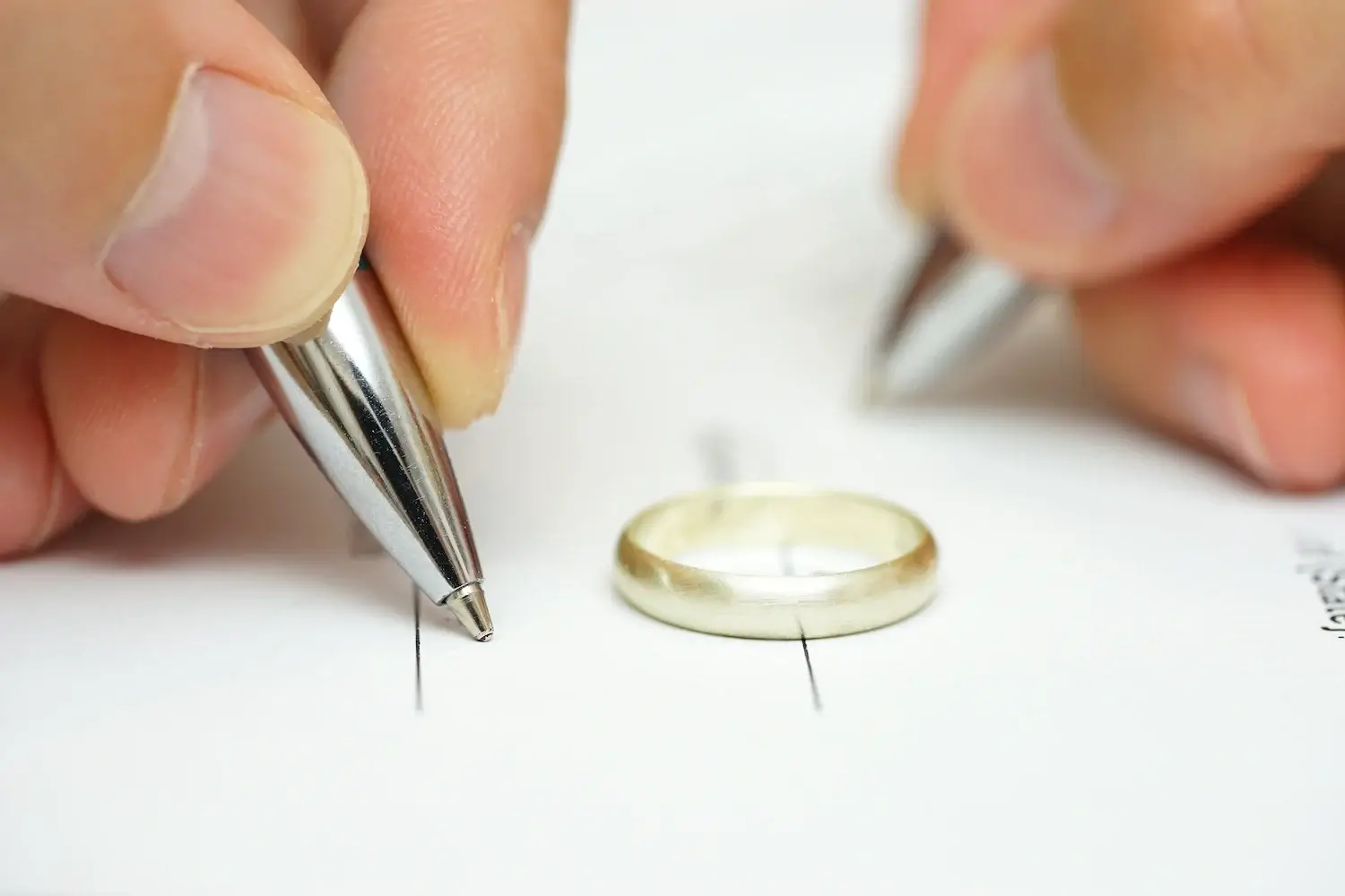 Strengthening Your Position in Divorce Negotiations with Professional Mediation Royston