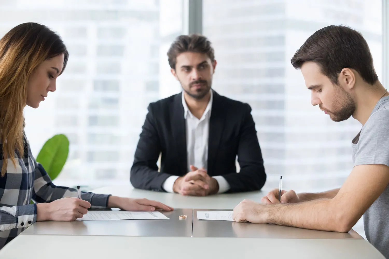 How EH Mediation Guides Couples Toward Fair and Balanced Outcomes Royston