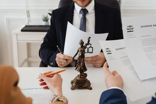 image of divorce mediation - enable via legal aid Royston